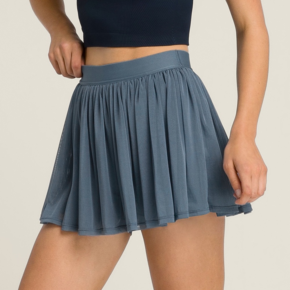 Wilson Headliner Mesh Tennis Skirt Slate Blue sz Medium Lined Pleated High Waist